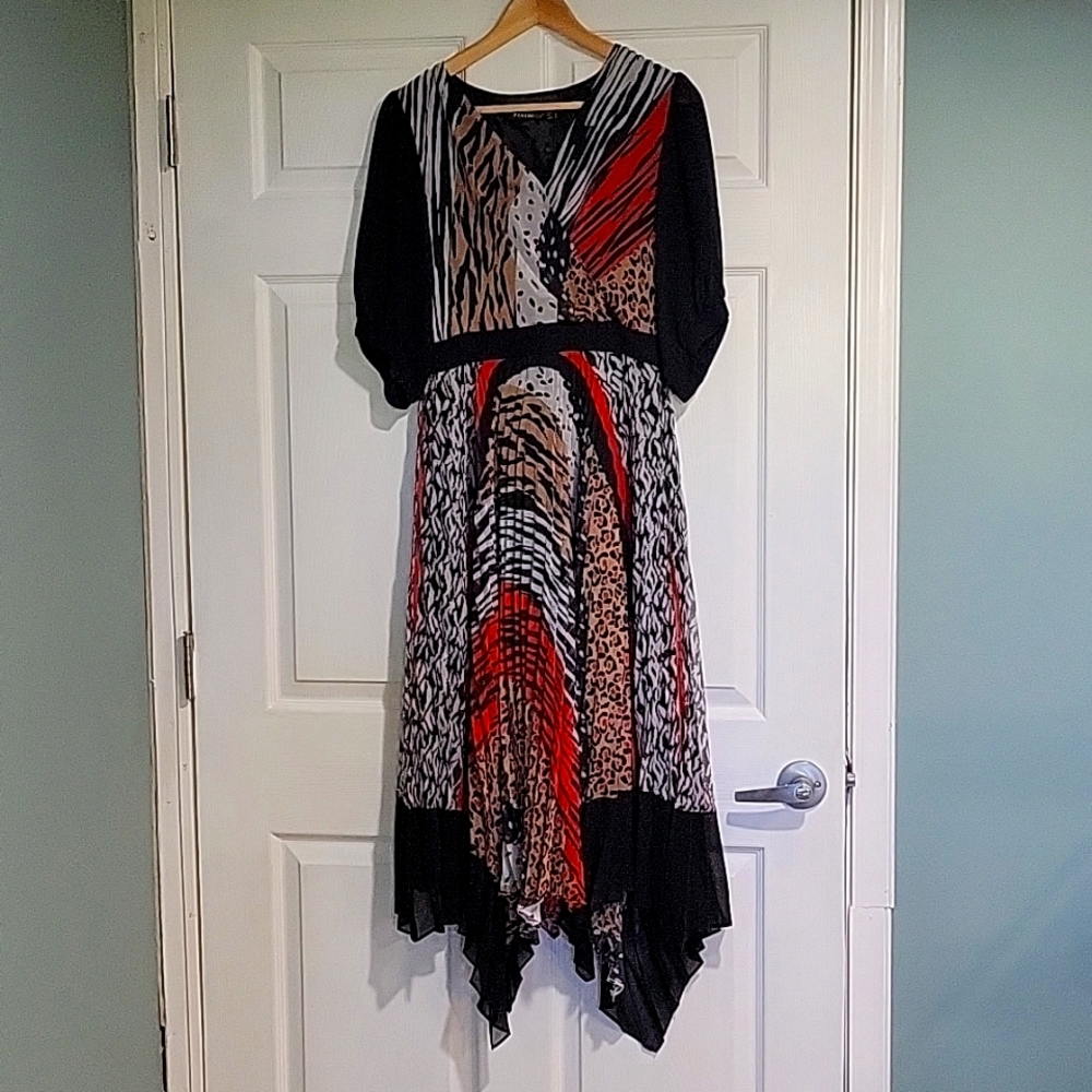Polenpoe dress size 6 animal print